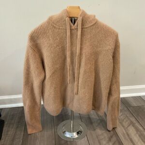 Quince Soft Ribbed 100% Cashmere Hoodie in Camel